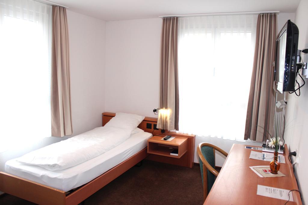 Hotel Freihof Swiss Lodge Unterägeri Δωμάτιο φωτογραφία